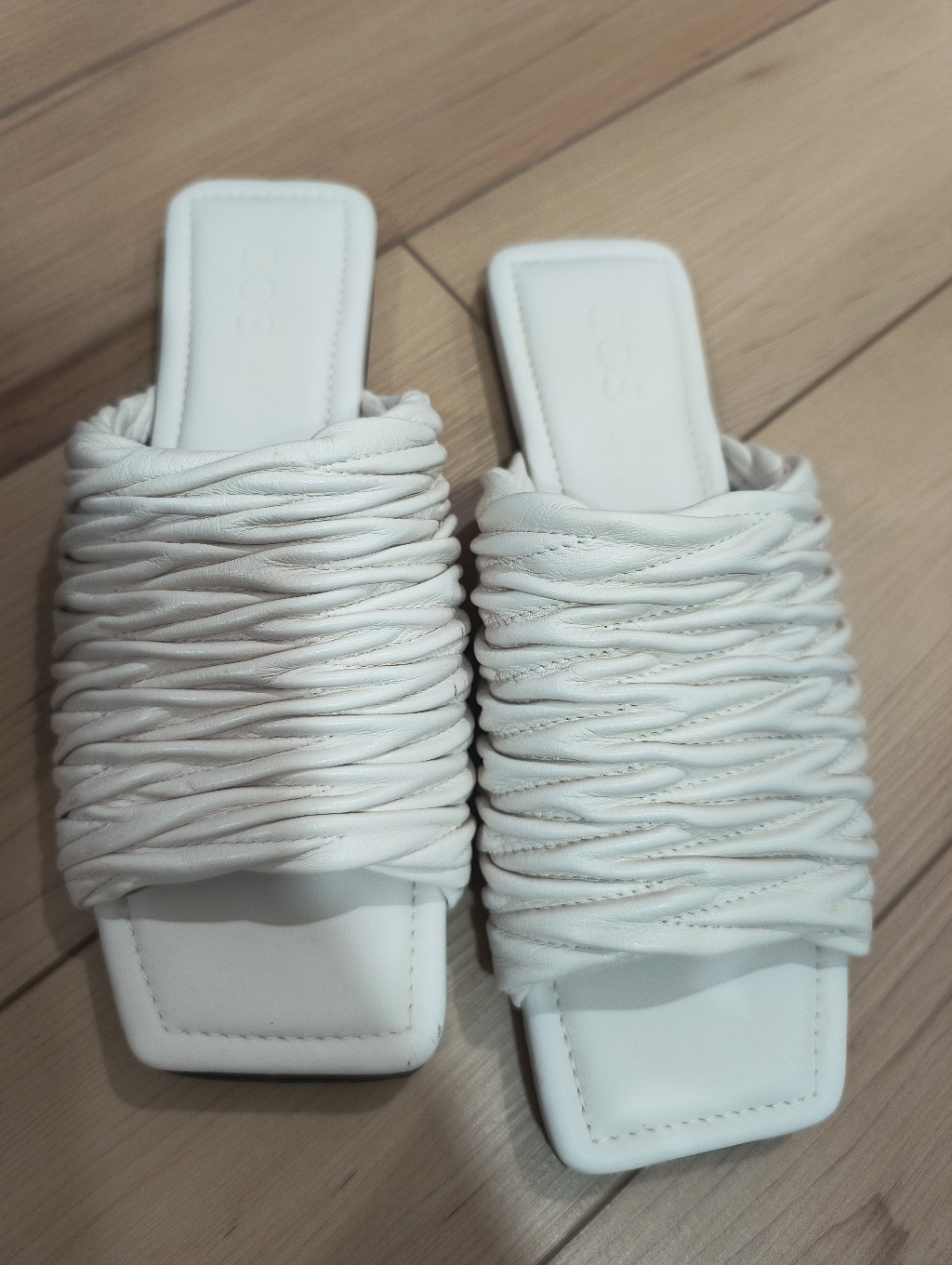 Cos White Ruched Slide Sandals Sz 40